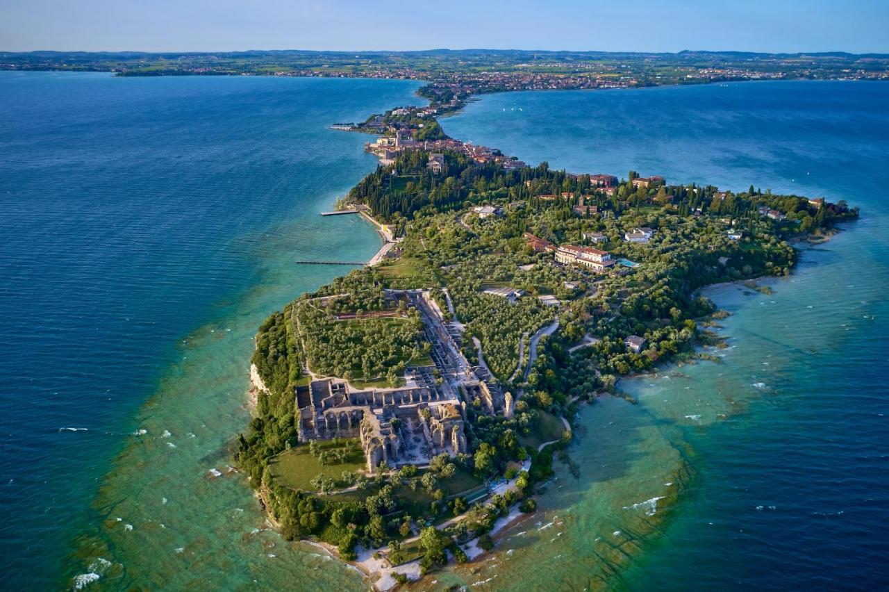 Вілла Piscina Panoramica - La Casa Volante Сояно-дель-Лаґо Екстер'єр фото